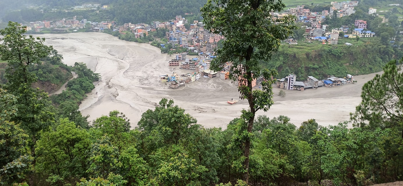 सिन्धुपाल्चोकको मेलम्चीमा बाढीले वितण्डा÷७ जनाको मृत्यु