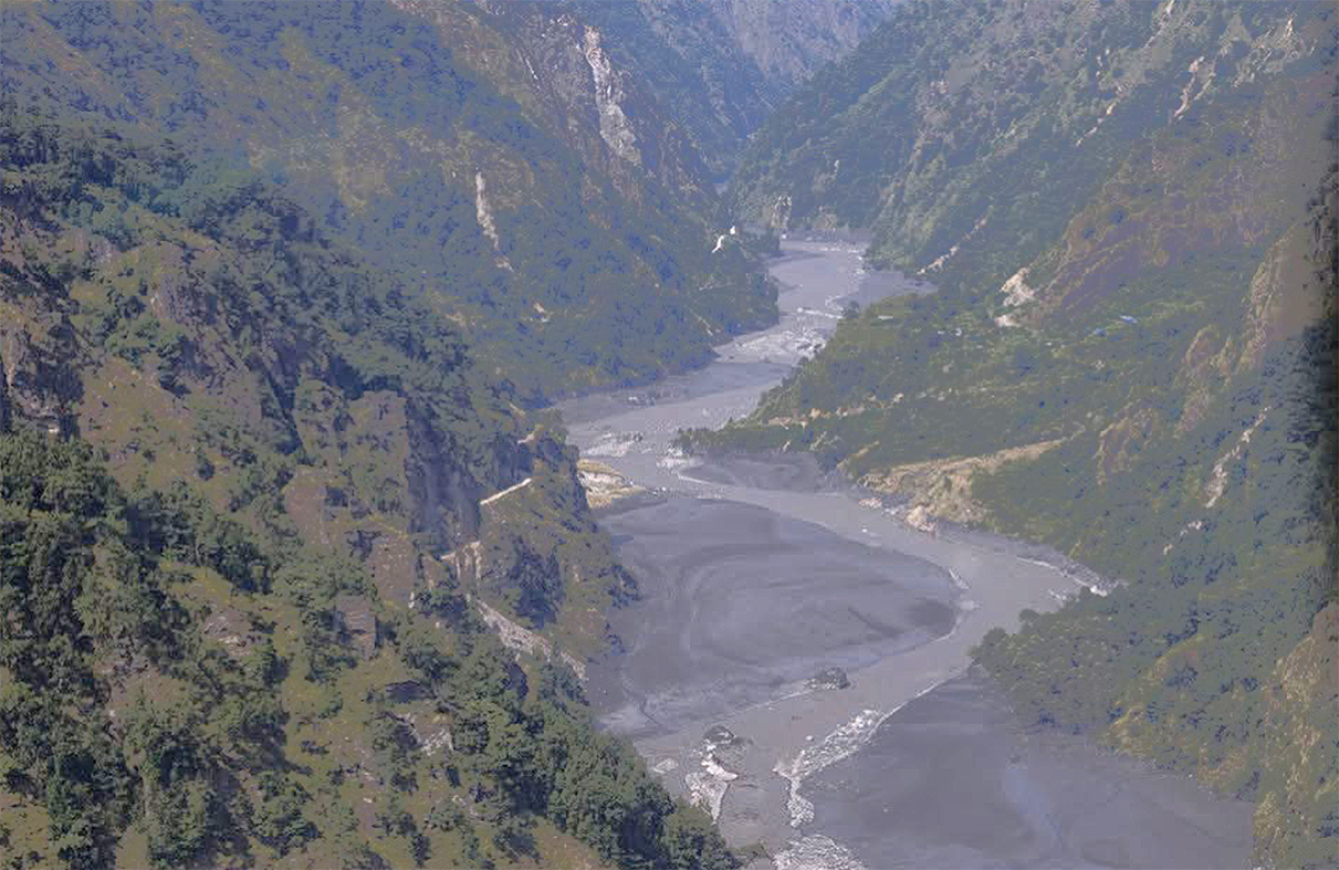 बुढीगण्डकी बाढीको वितण्डाः २०४ घर बगे, स्थानीय विस्थापित, विद्युत् र पदमार्गमा ठूलो क्षति